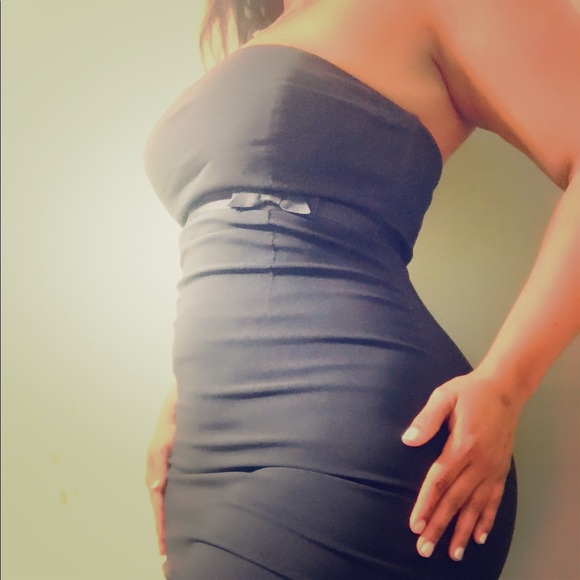 Express Dresses & Skirts - Express women’s cocktail dress sleeveless size 8